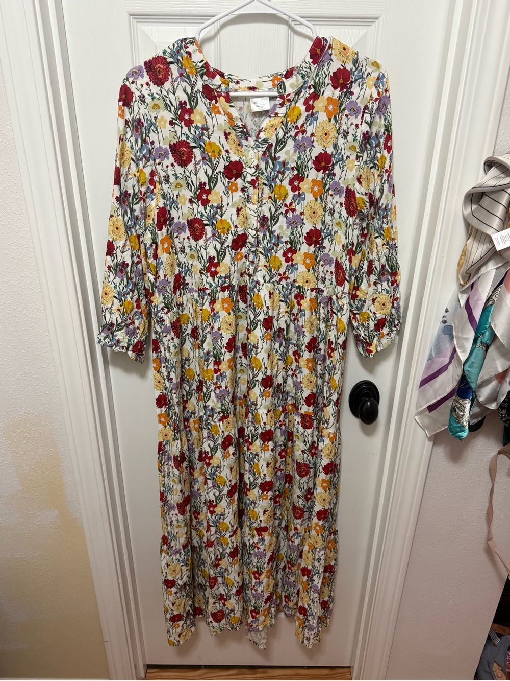 Floral Button-Front Midi Dress in Ivory, Red & Yellow